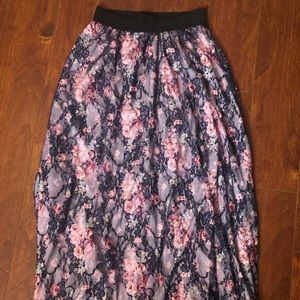 LuLaRoe Lucy Maxi Skirt
